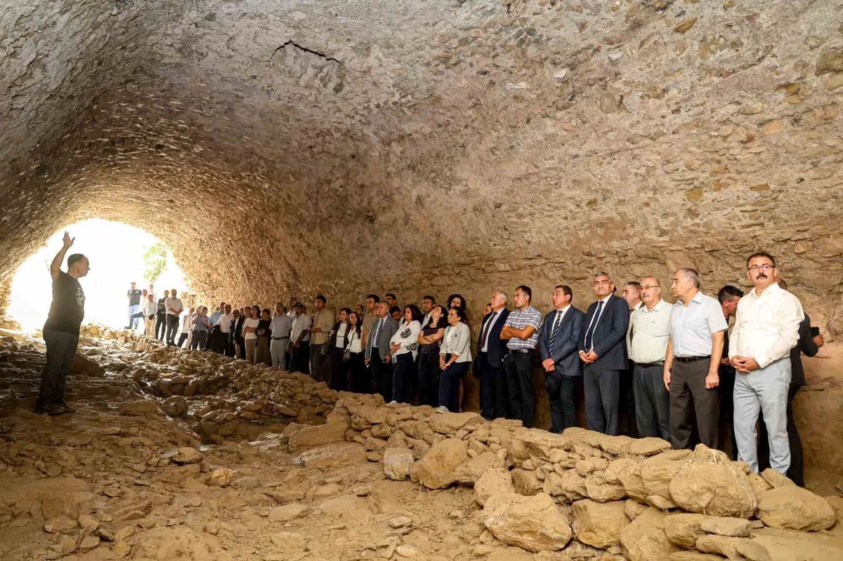 ADÜ Yönetim Kurulu ve Senato Toplantısı Nysa Antik Kenti’nde gerçekleştirildi