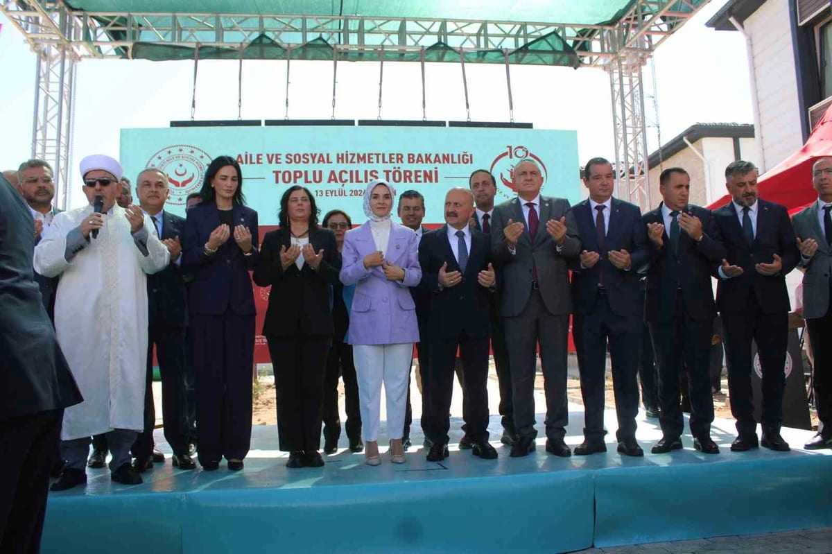 Aile ve Sosyal Hizmetler Bakanı Göktaş Aydın’da 4 merkezin açılışını yaptı
