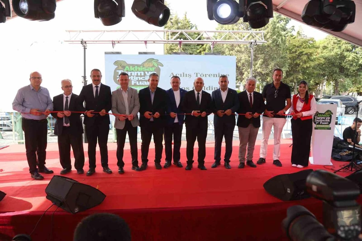 Akhisar’da üretici ve sektör fuarda buluştu