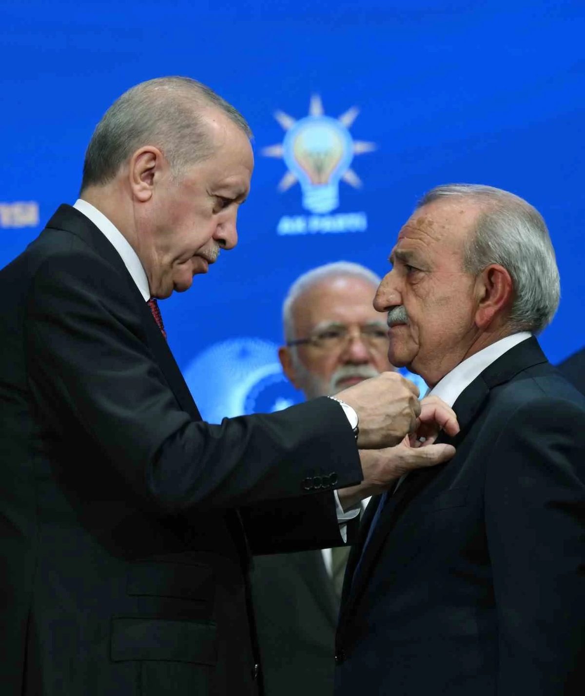 Cumhurbaşkanı Erdoğan: "Biz yanlış yapanla, nefsine yenik düşenle vedalaşır, yolumuza güçlenerek devam ederiz"