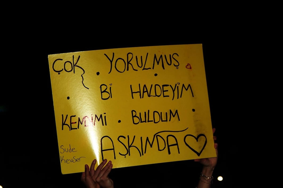Kula, Ayna’nın şarkılarıyla coştu
