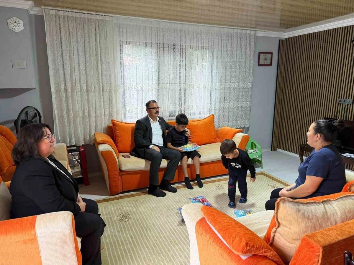 Sultanhisar’da vatandaşlarla hane buluşmaları devam ediyor