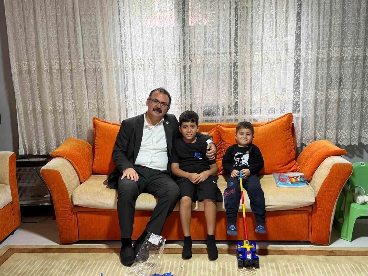 Sultanhisar’da vatandaşlarla hane buluşmaları devam ediyor