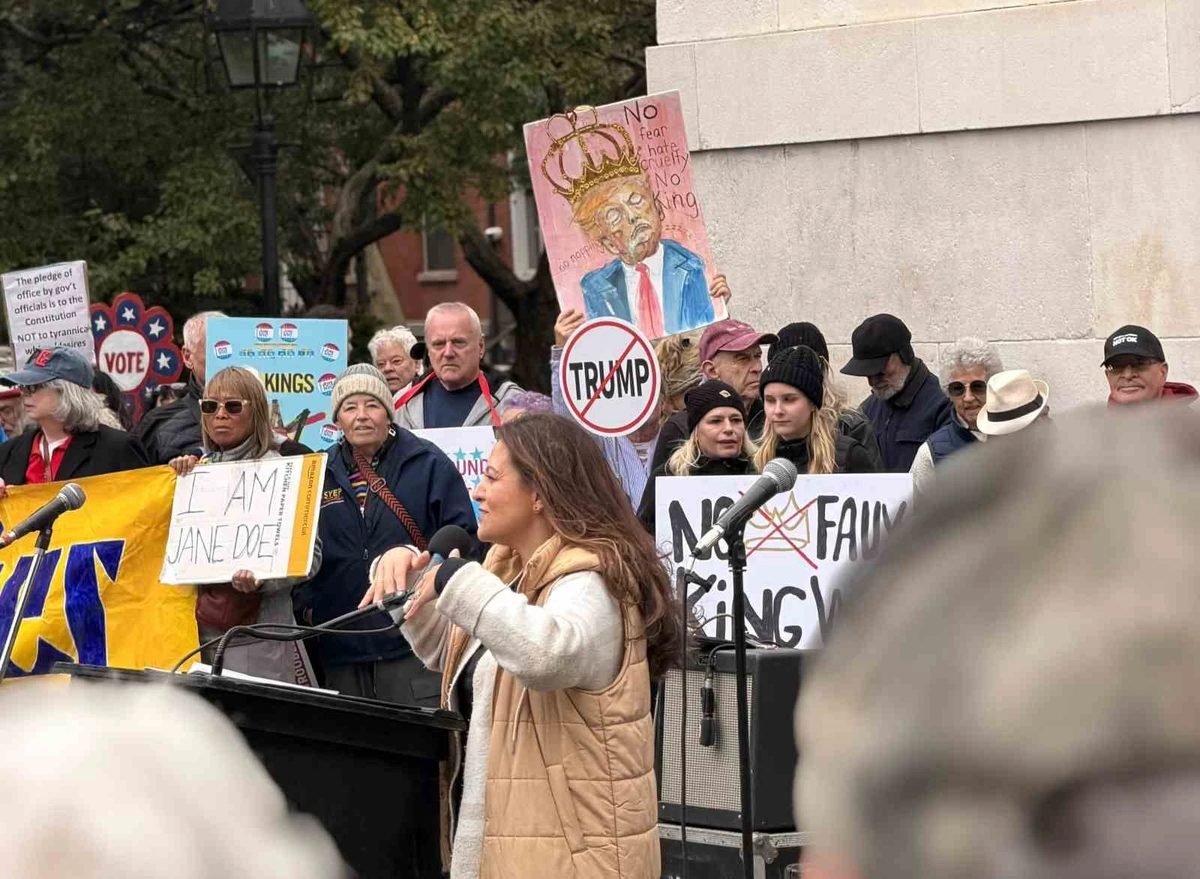 ABD’de Trump karşıtı "Krallara Hayır" protestosu