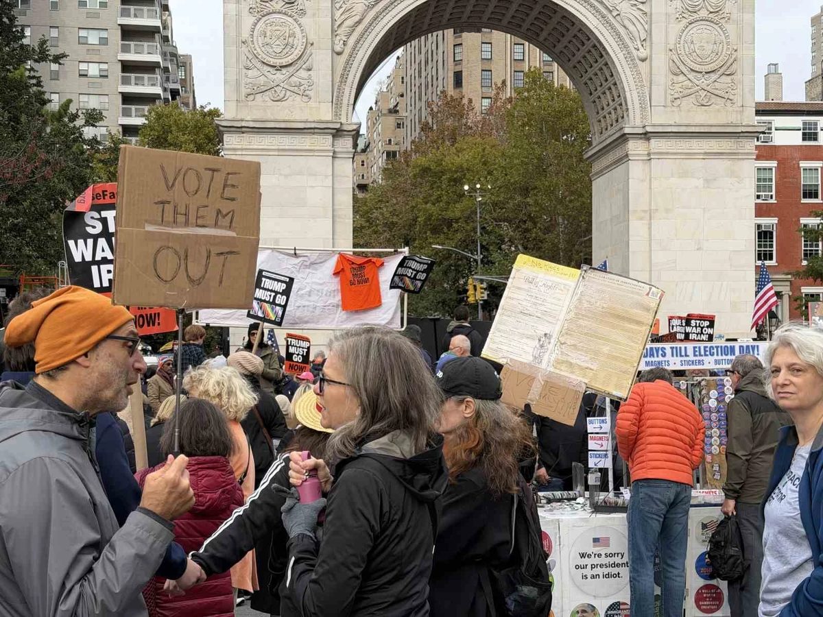 ABD’de Trump karşıtı "Krallara Hayır" protestosu
