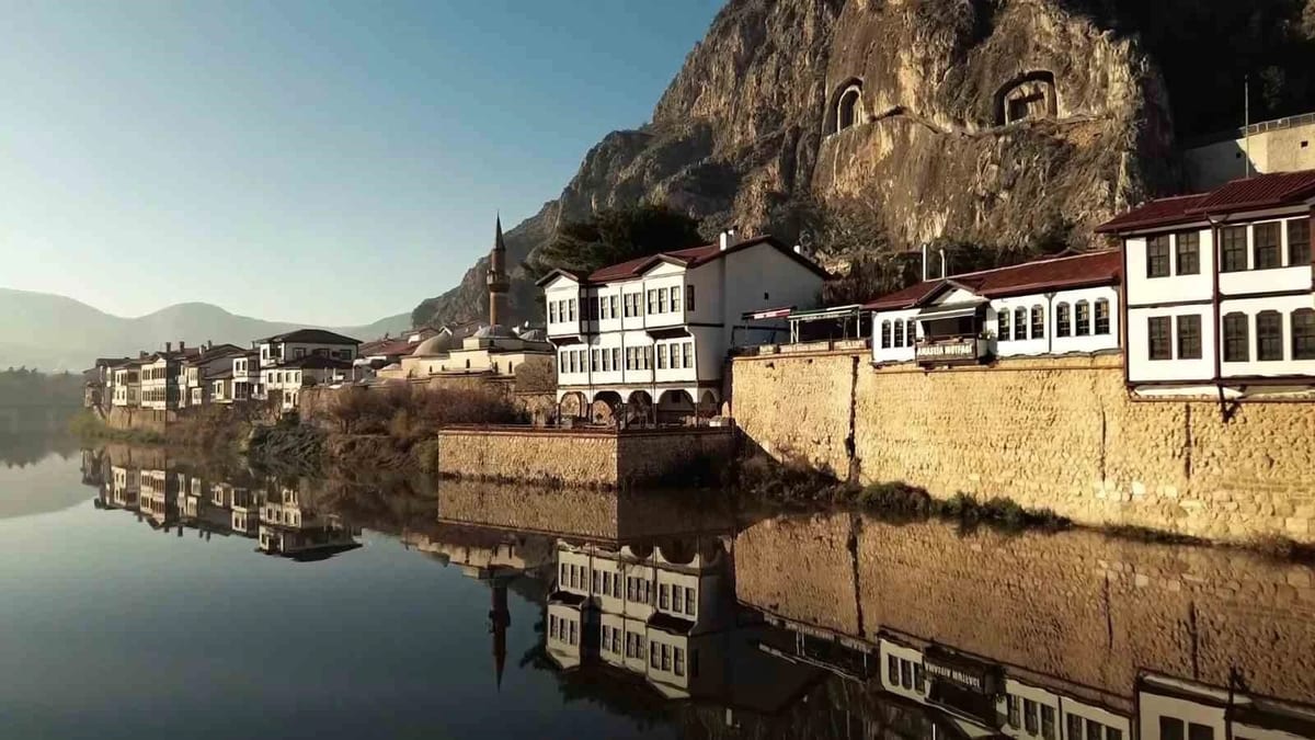 Amasya’nın dünya mirasının ışık sistemi yenilendi: "Rüya şehir"