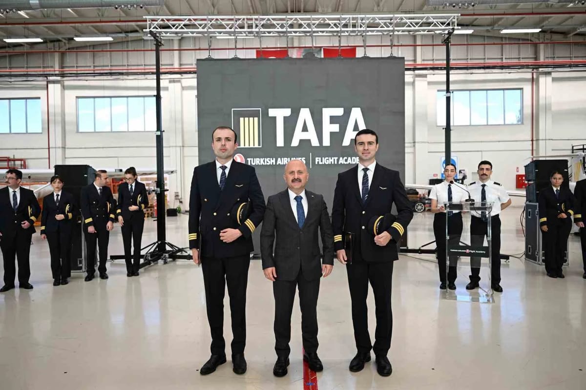 Aydın Çıldır Havalimanı'nda 39 genç pilot Uçuş Akademisi'nden mezun oldu