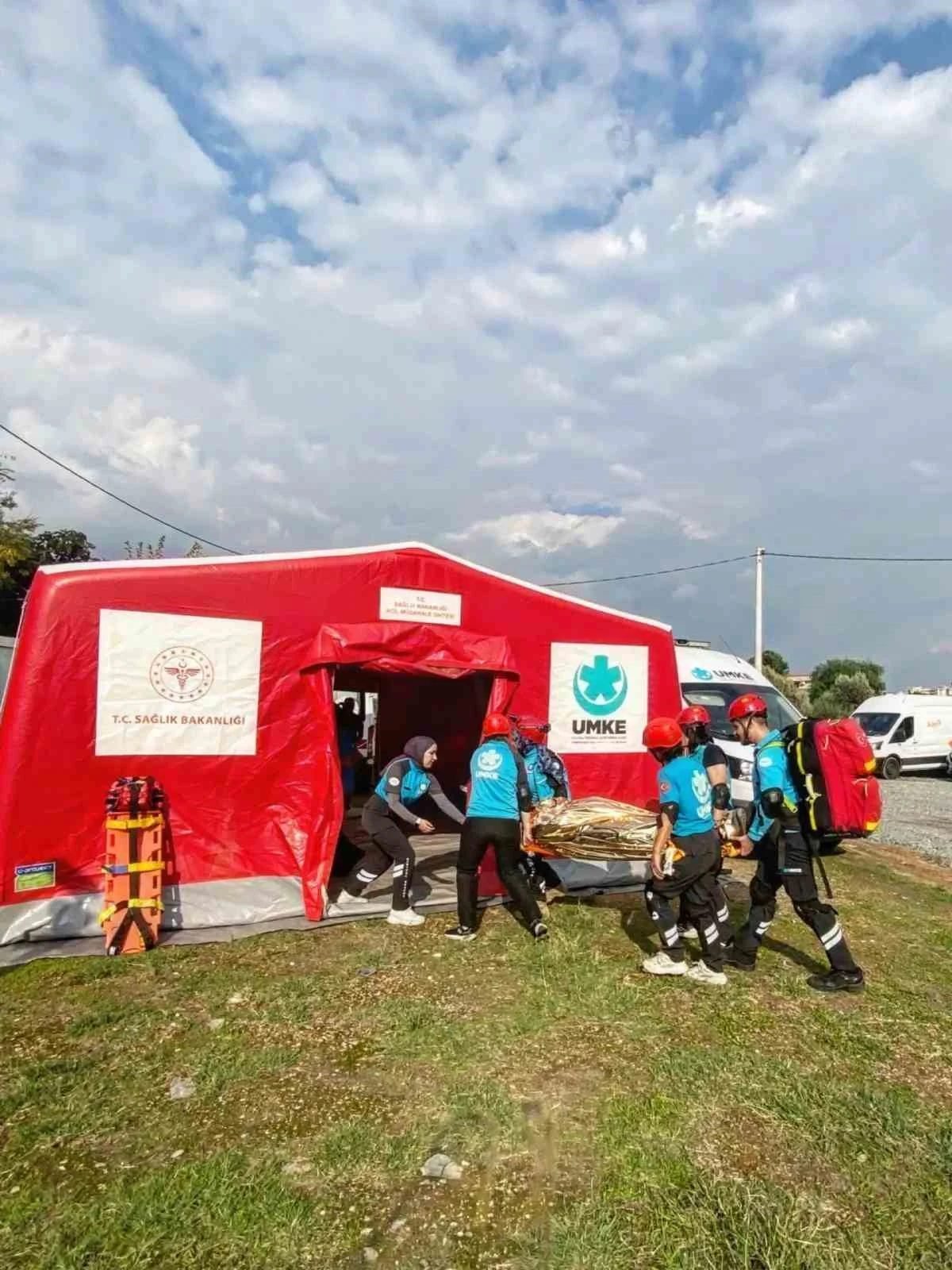 Aydın’da afet grupları arama kurtarma ve sağlık müdahalesi tatbikatı yaptı