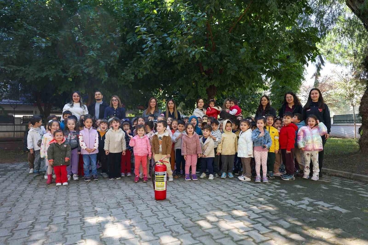 Aydın'da İtfaiye Ekipleri Çocuk Gelişim Merkezlerinde Yangın Eğitimi Verdi