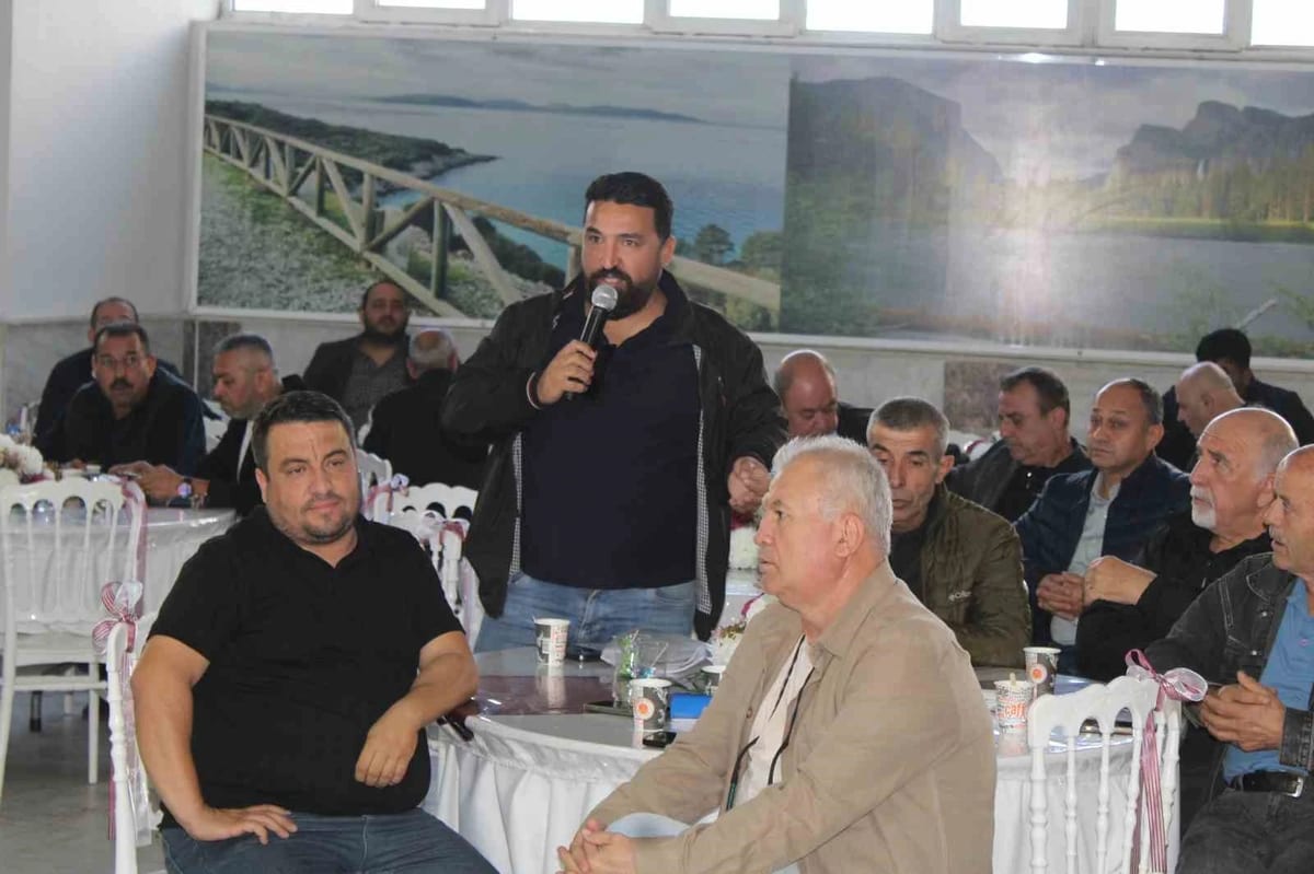 Aydın'da okul servis şoförleri ve rehberlere trafik eğitimi verildi