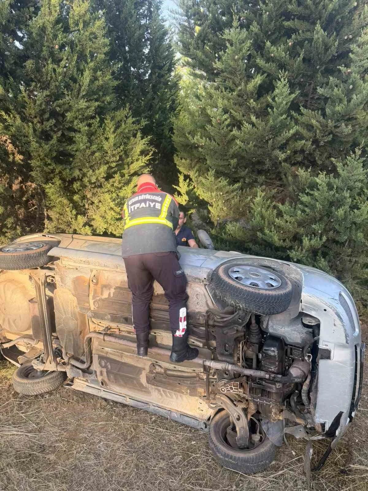Aydın’da otomobil devrildi: 2 yaralı