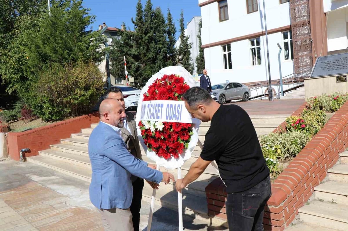 Aydın’da Sigorta Haftası çelenk töreniyle kutlandı