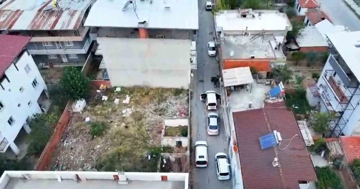 Aydın’dan İzmir’e eş zamanlı uyuşturucu operasyonu