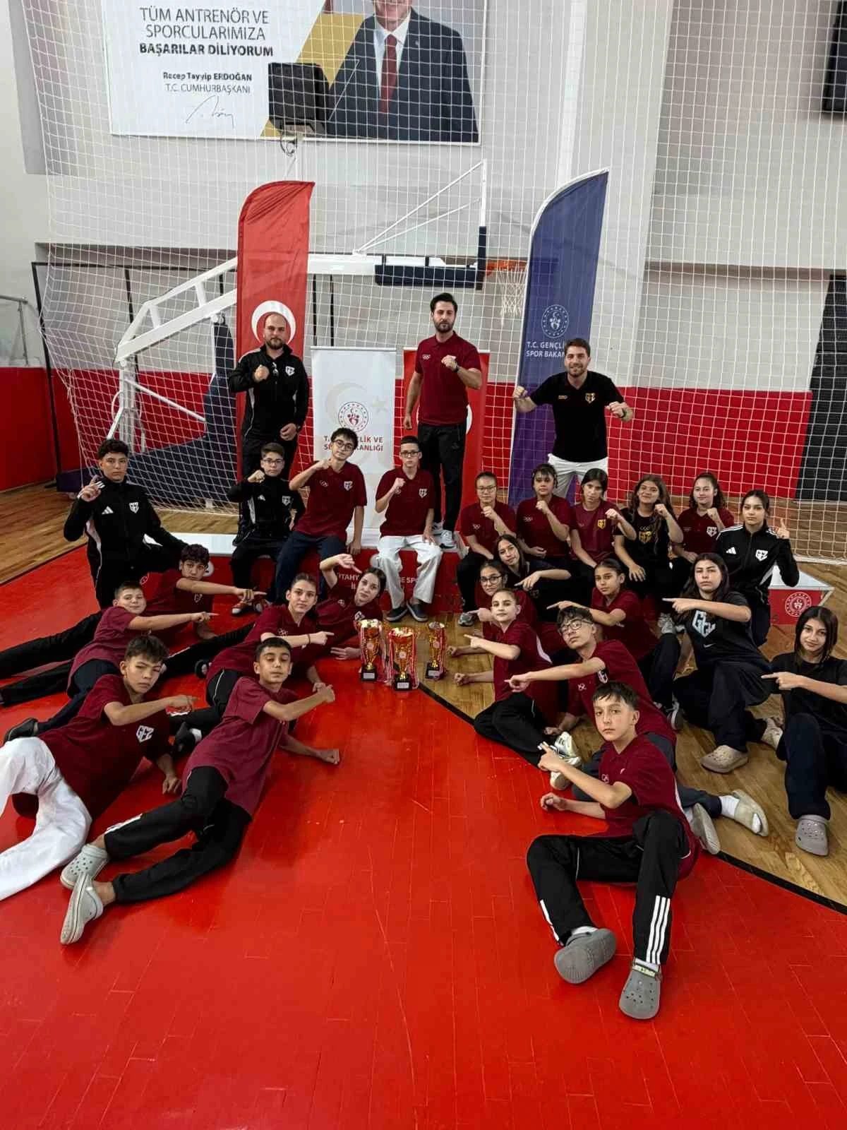 Aydın ekibi 8 madalyayla taekwondo kupasında genel klasman şampiyonu oldu