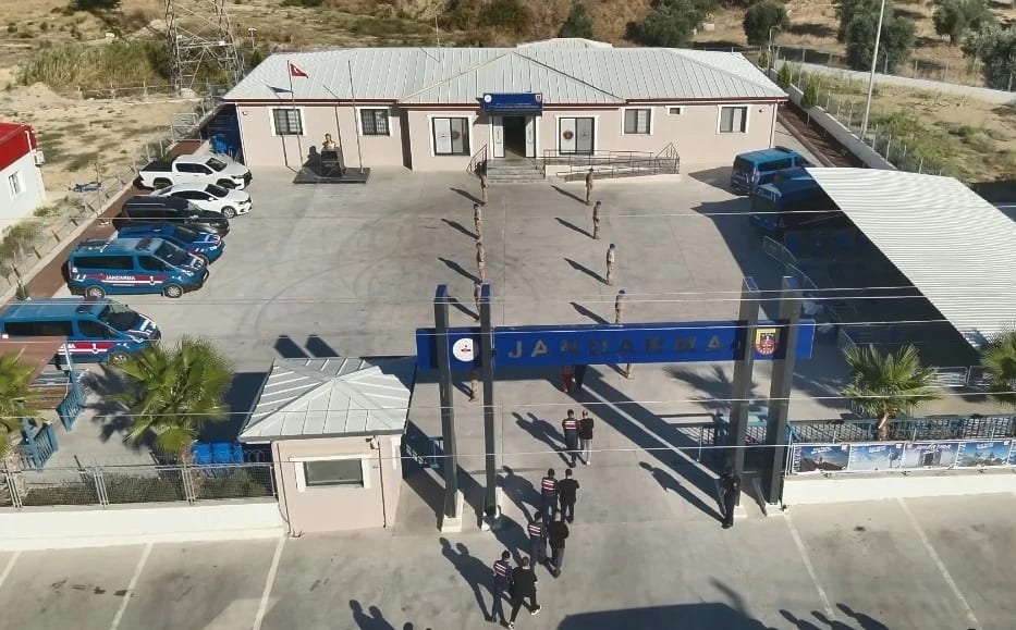 Aydın merkezli 3 ilde, 63 adrese uyuşturucu operasyonu