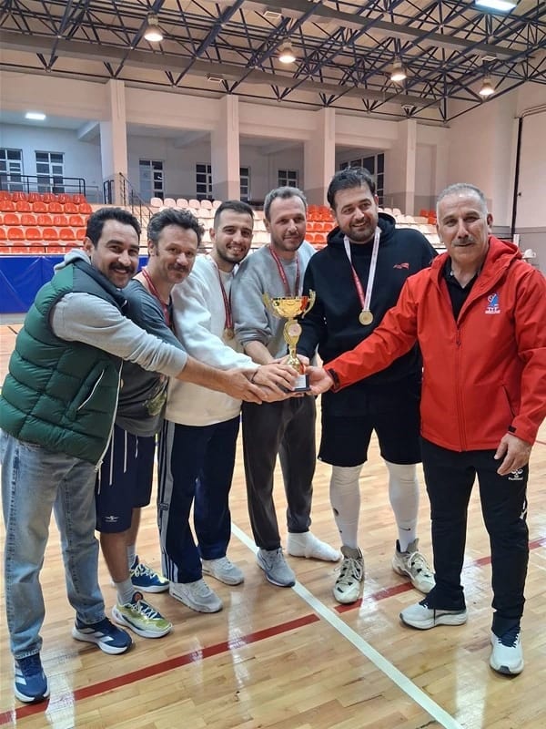 Aydın Milli Eğitim, kamu 3x3 basketbolda kadın ve erkekte şampiyon oldu