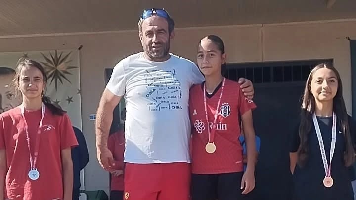 Aydınlı 4 öğrenci atletizmde bölge yarışlarına katılacak