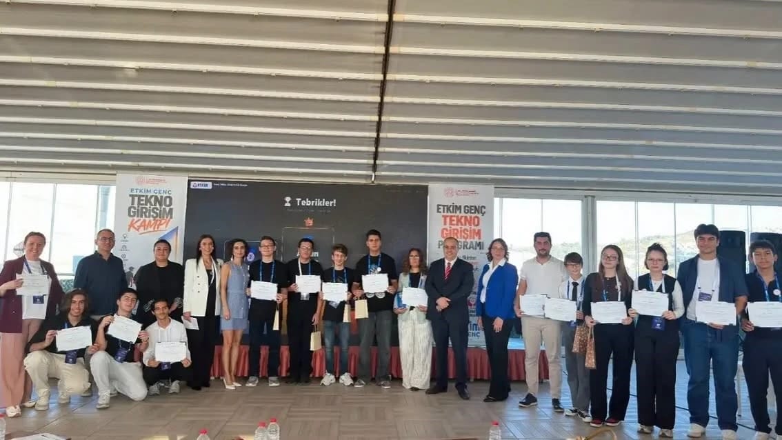 Aydınlı öğrenciler İzmir’de teknoloji zirvesine çıktı