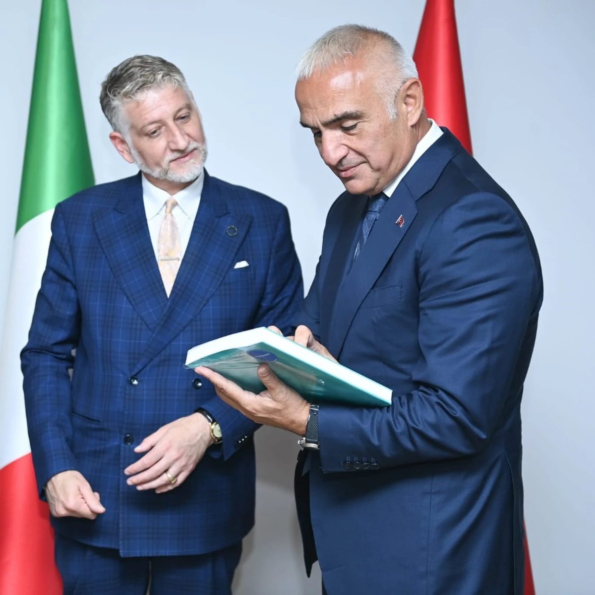 Bakan Ersoy, İtalyan mevkidaşı Giuli ile bir araya geldi