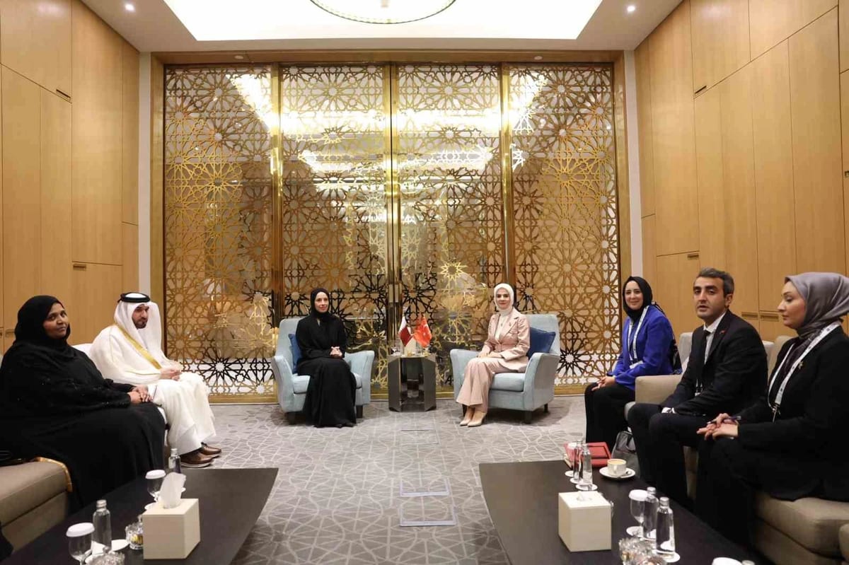 Bakan Göktaş, Singapur, Katar, Umman, Suudi Arabistan ve Bahreynli mevkidaşlarıyla bir araya geldi