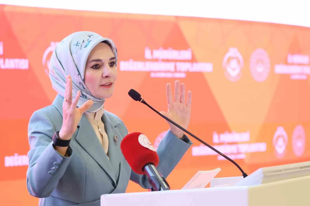 Bakan Göktaş’tan il müdürlerine sahada aktif yönetim ve habersiz denetim talimatı