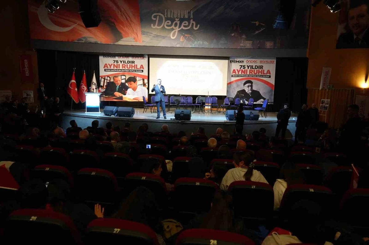 Bakan Tekin: "İmam hatip okullarının üçüncü kurucusu Cumhurbaşkanımız Recep Tayyip Erdoğan’dır"