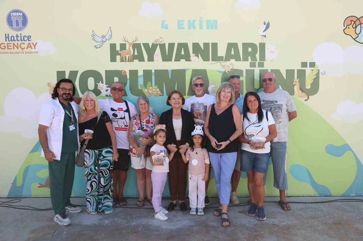 Başkan Gençay: "Hayvanların yaşam hakkına hep birlikte sahip çıkmalıyız"