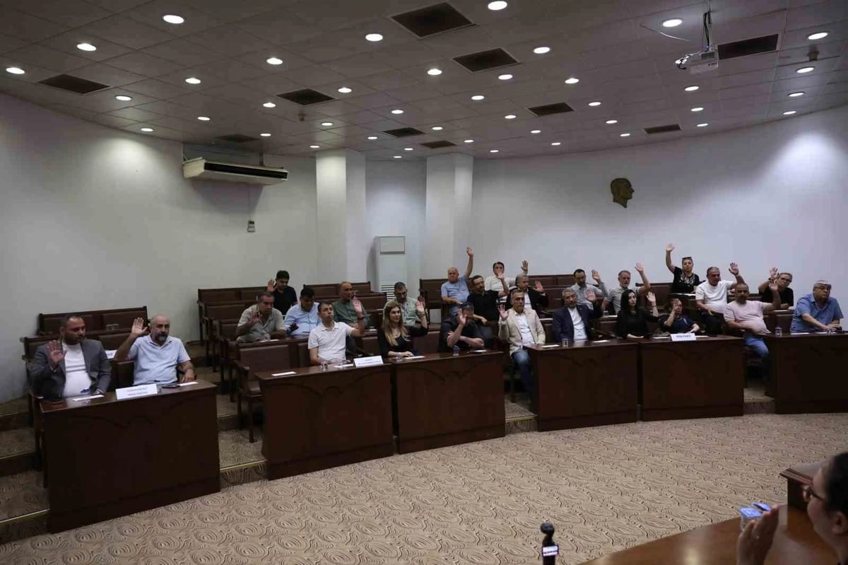 Başkan Tetik, esnafın yanında yer aldı