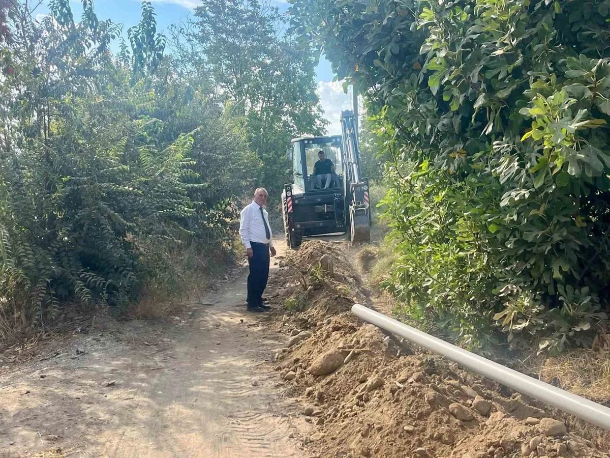 Başkan Yıldırımkaya çalışmaları yerinde takip ediyor