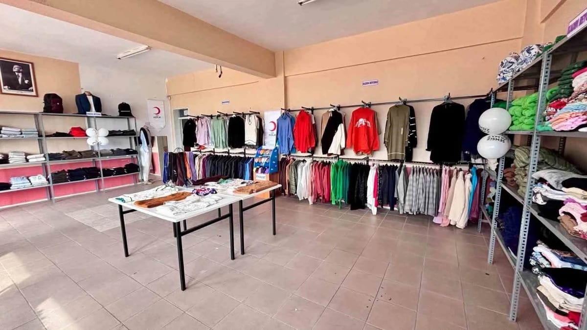 Bozdoğan Meslek Yüksekokulu Kızılay Kampüs Mağazası açılışı yapıldı