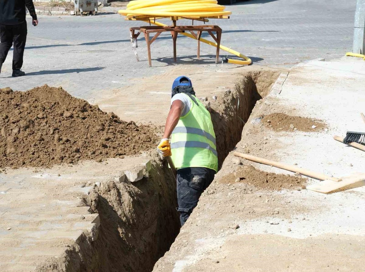Buharkent’te Menderes Mahallesi doğal gaza kavuşuyor