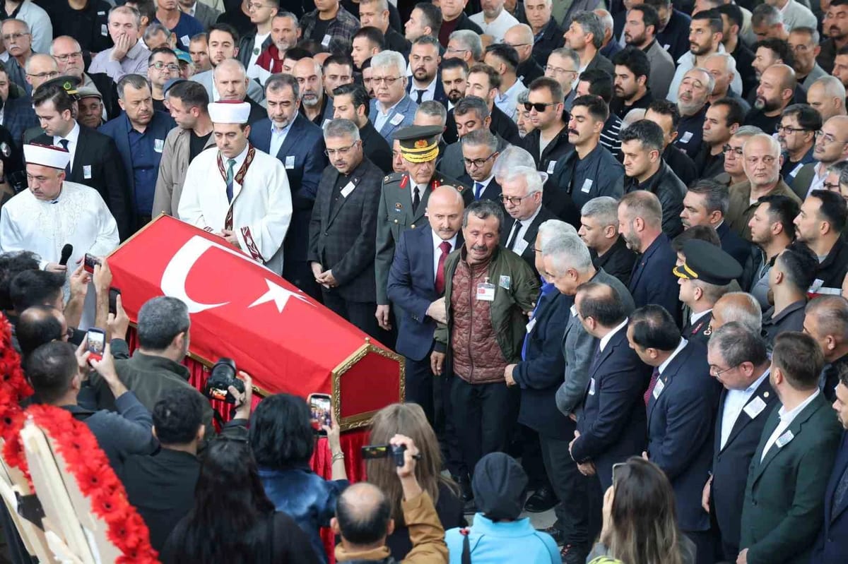 Çatışmada şehit olan Er Yusuf Sait Ünlü, Aydın'da toprağa verildi