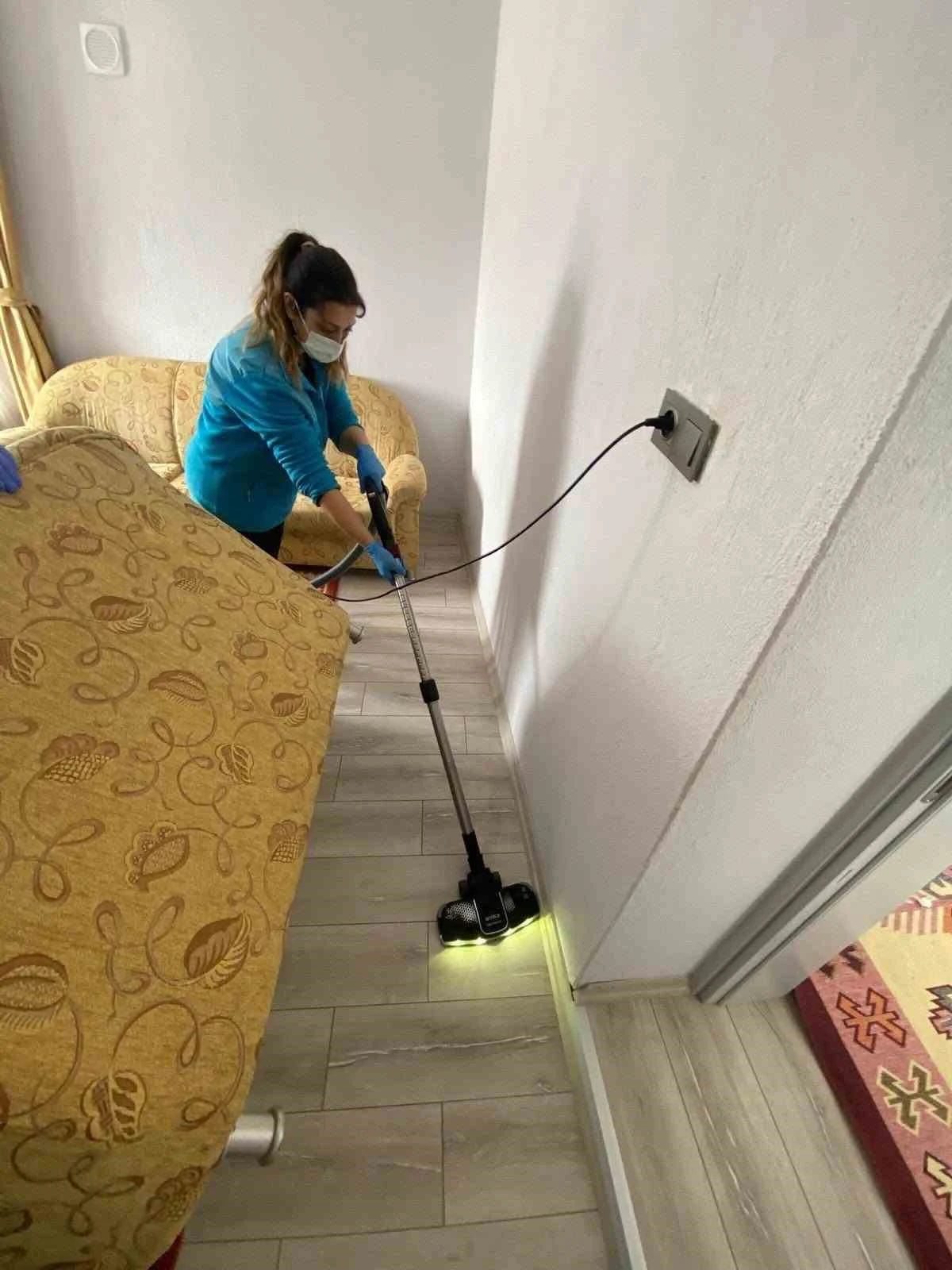 Çine’de ihtiyaç sahiplerinin kapısını ’Vefa’ çalıyor