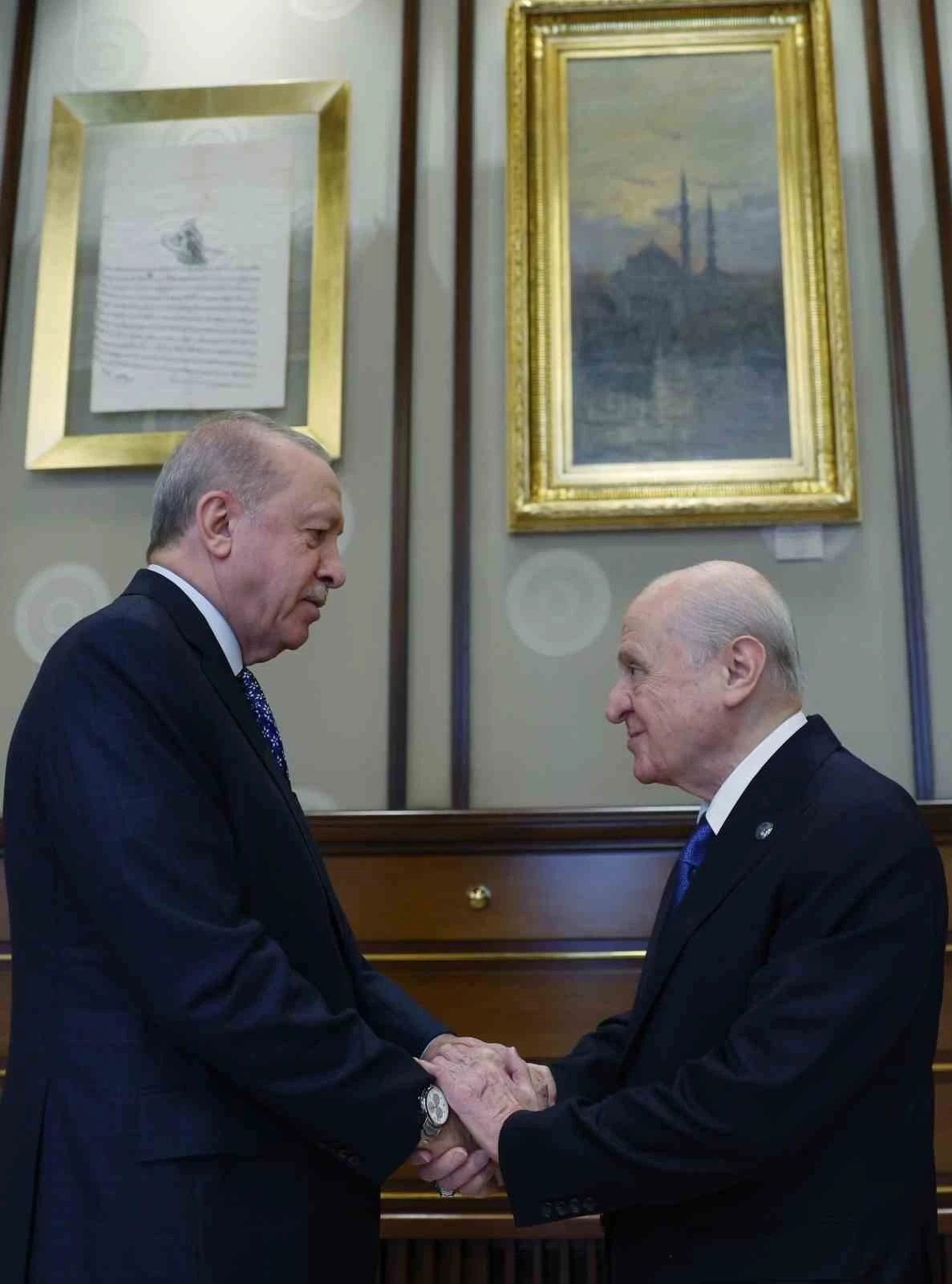 Cumhurbaşkanı Erdoğan, MHP lideri Bahçeli’yi kabul etti