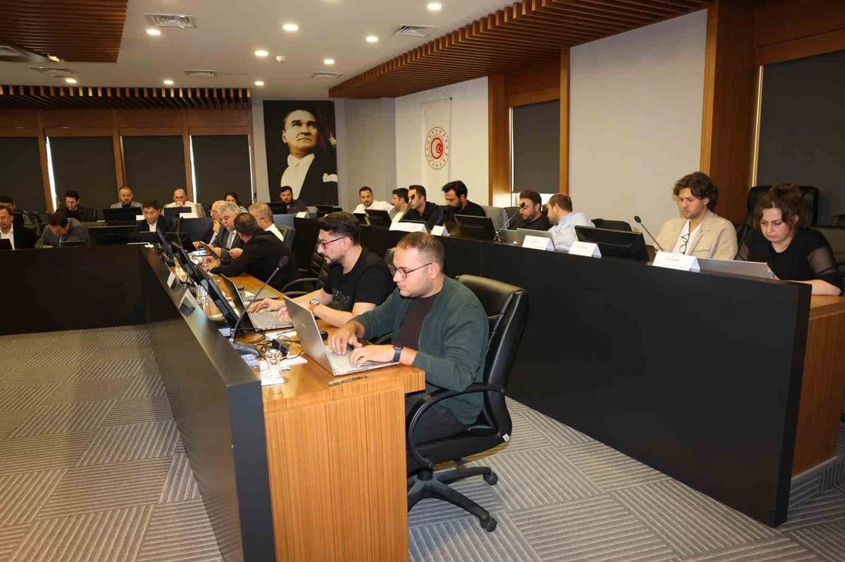DENİB’de ‘İnsan ve Yapay Zeka İş Birliği’ eğitimi gerçekleştirildi