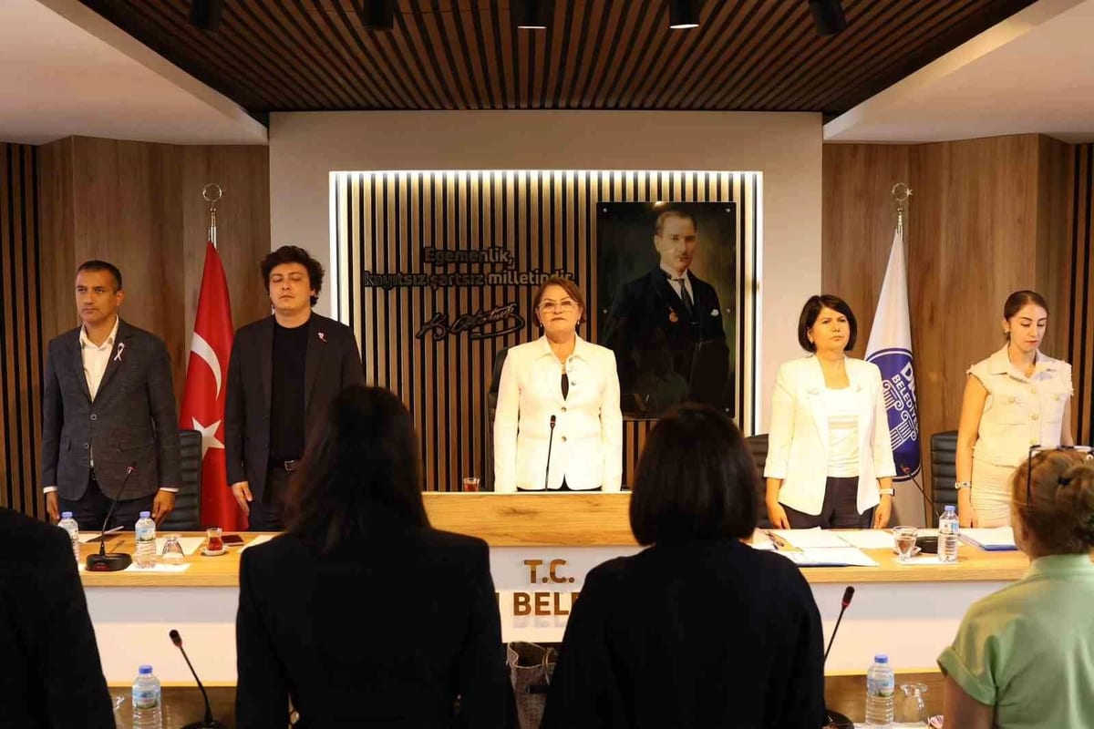 Didim Belediye Meclisi’nde Meme Kanseri’ne dikkat çekildi