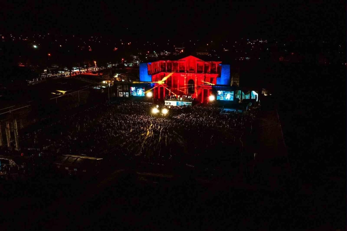Dünya mirası Sardes’te tarihi konser