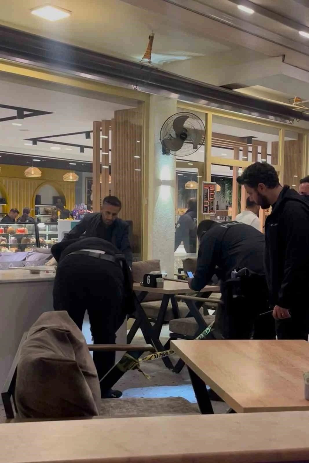 Efeler’de silahlar konuştu iki şüpheli kaçtı