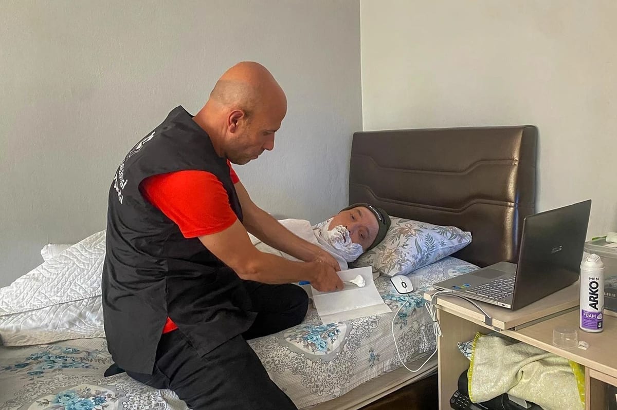 Efeler’de sosyal destekler binlerce vatandaşa ücretsiz ulaşıyor