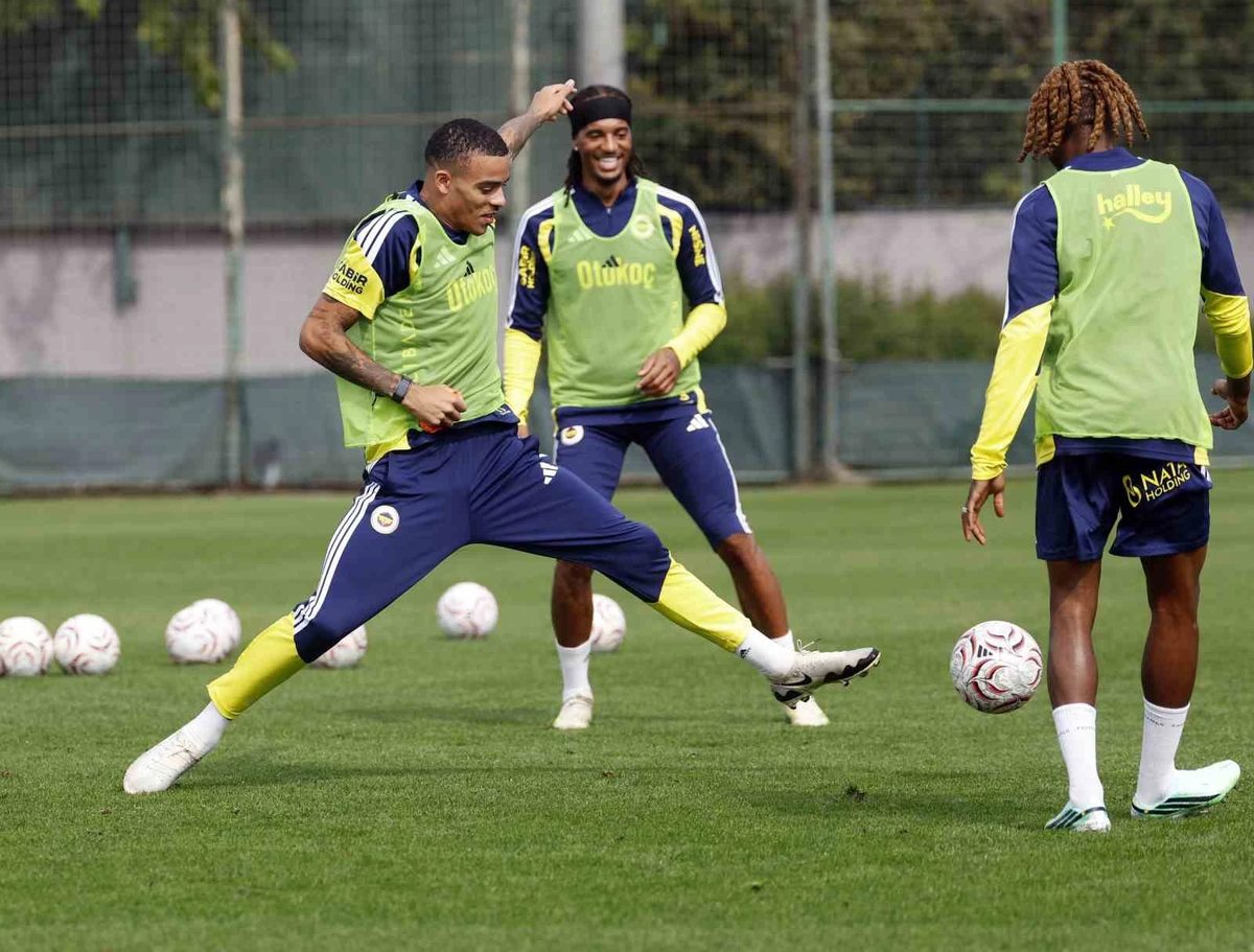 Fenerbahçe, Çaykur Rizespor maçı hazırlıklarına devam etti