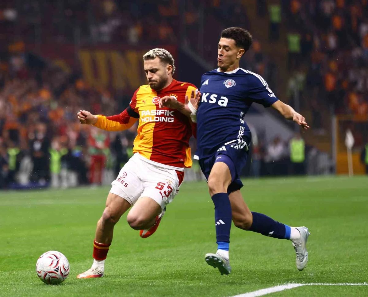 Galatasaray’da 2 değişiklik