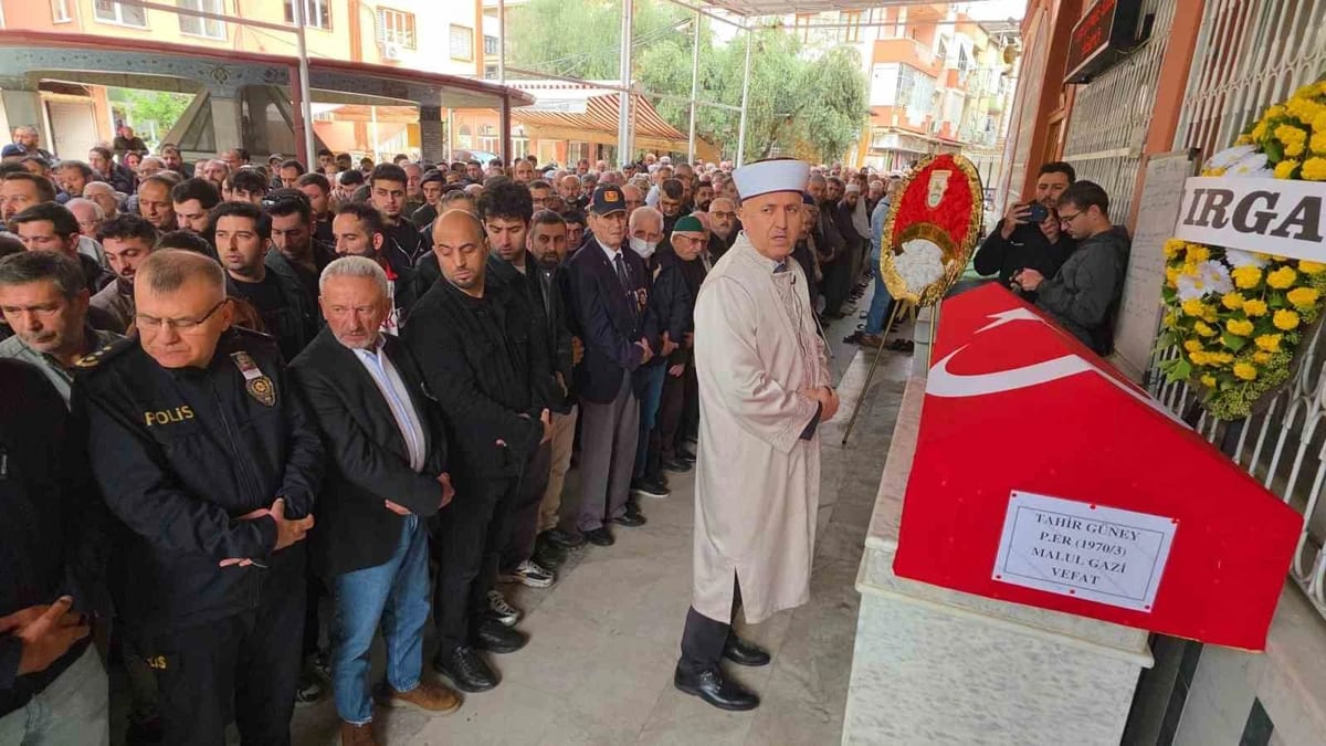 Gazi Güney son yolculuğuna uğurlandı