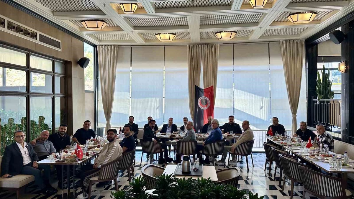 Gençlerbirliği ile Amed Sportif Faaliyetler yöneticileri kahvaltıda bir araya geldi