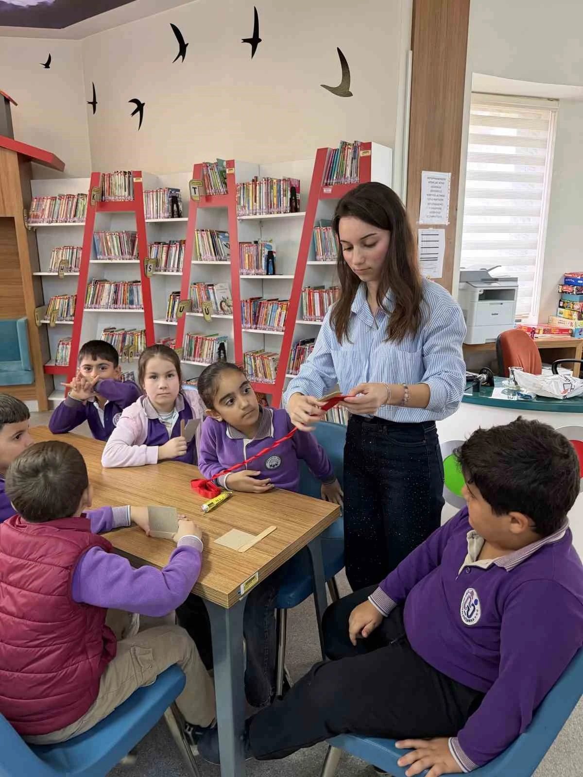 Hacı Celal Oto İlkokulu öğrencileri Aydın'da Cumhuriyet Bayramı'nı kutladı