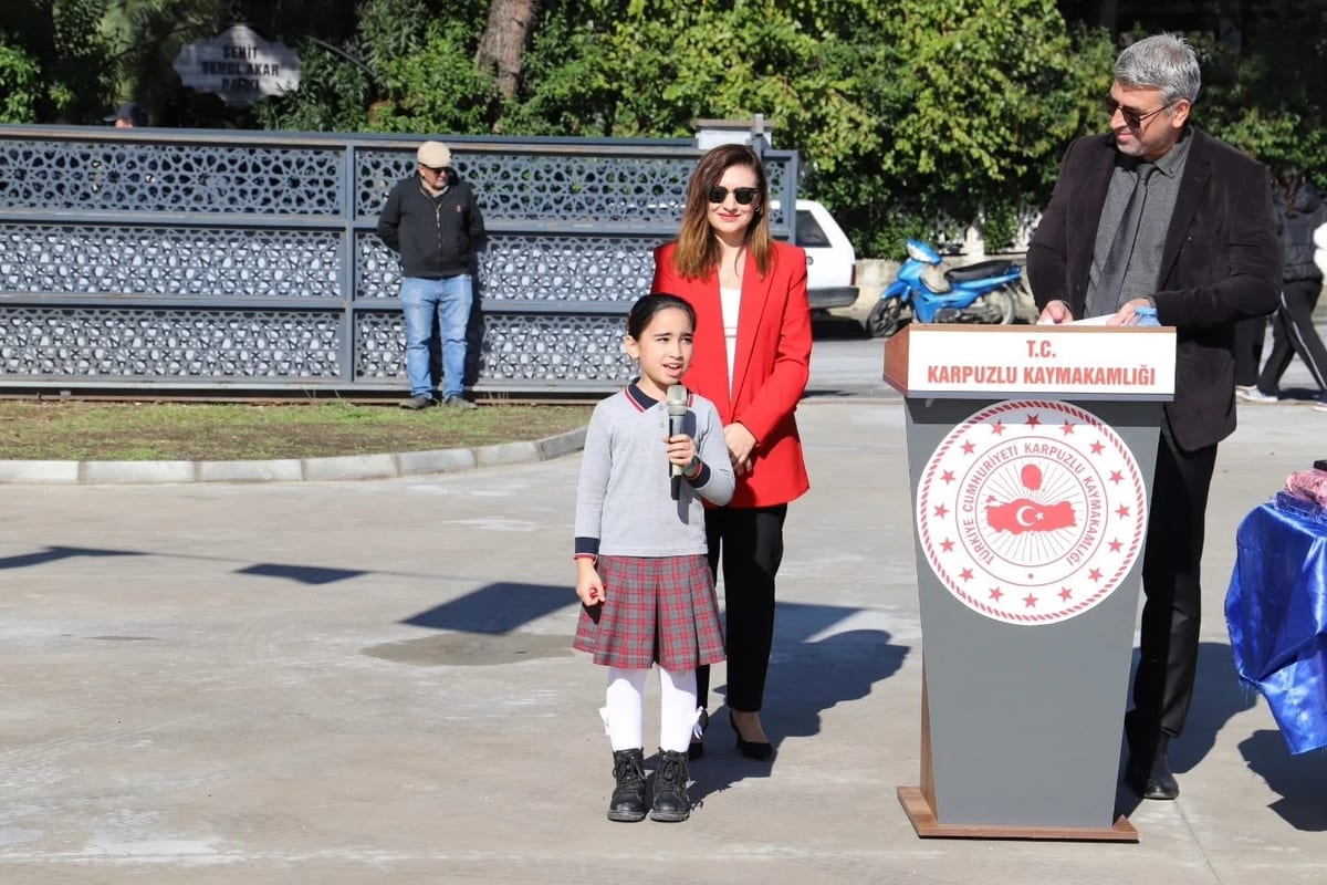 Karpuzlu'da Cumhuriyet'in 103. yılı geçit töreni ve gösterilerle anıldı