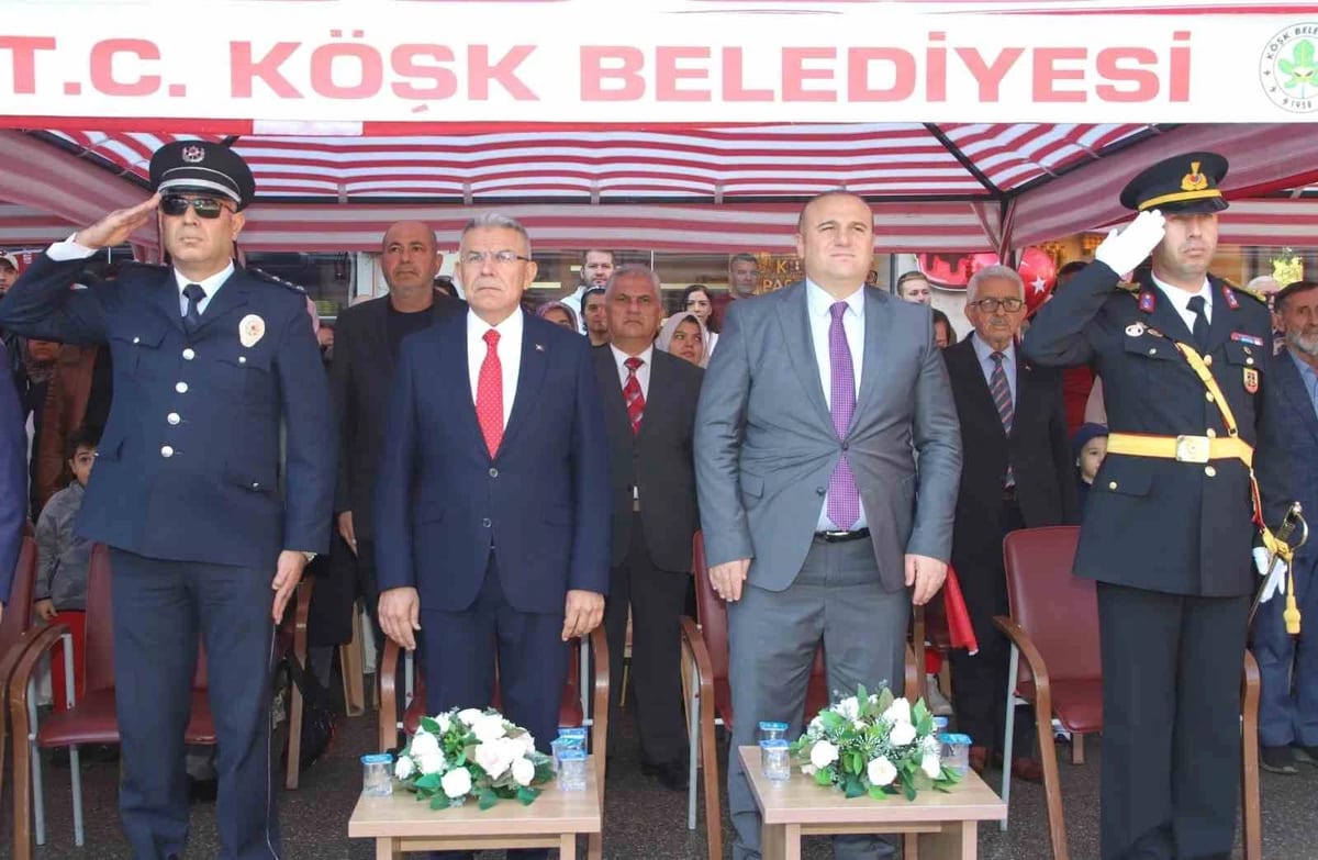 Köşk'te 29 Ekim Cumhuriyet Bayramı'nın 103. yılı coşkuyla kutlandı