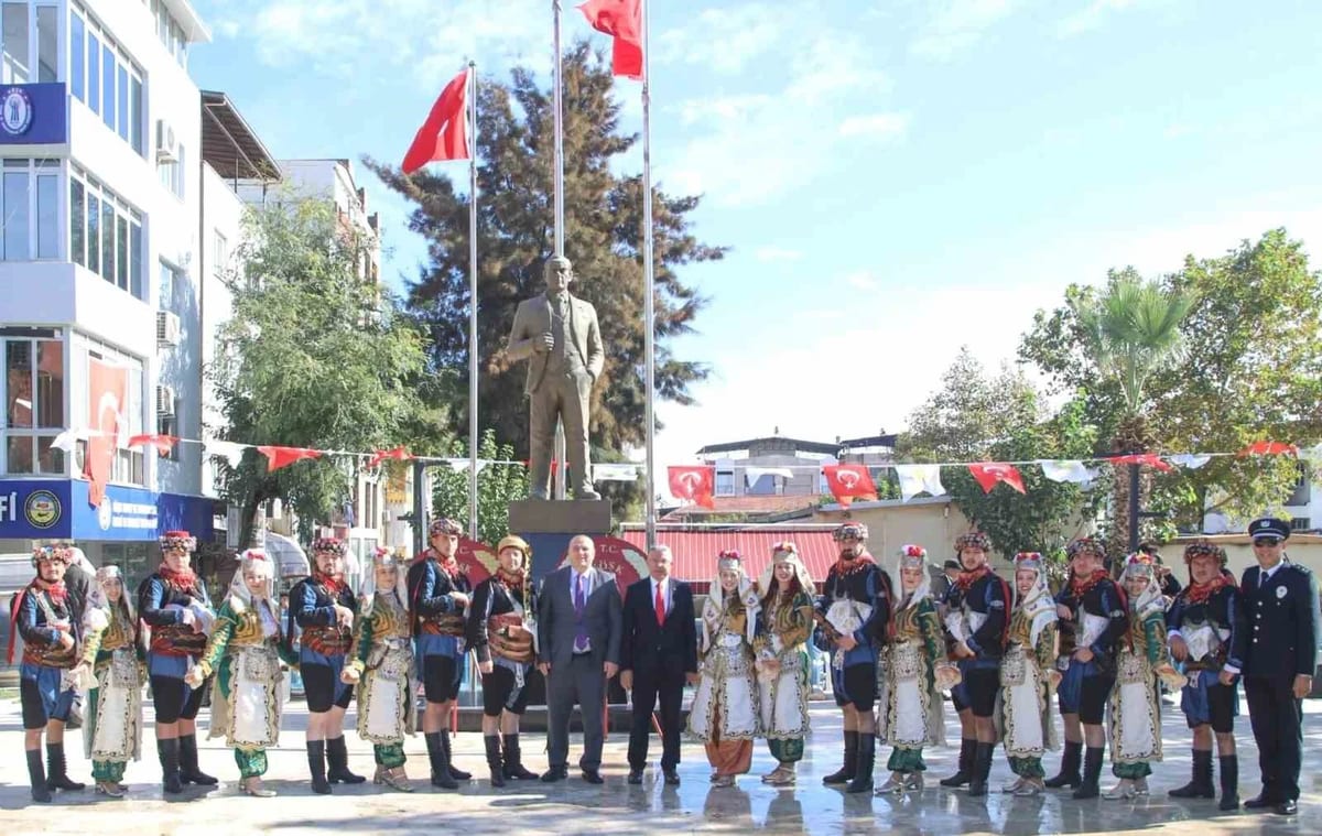 Köşk'te 29 Ekim Cumhuriyet Bayramı'nın 103. yılı coşkuyla kutlandı