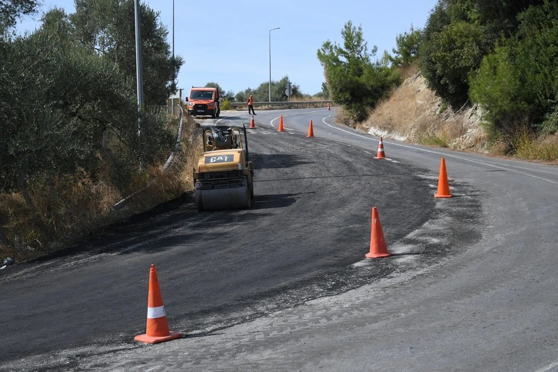 Kuşadası Aydın yolunda deforme olan bölümler yenilendi