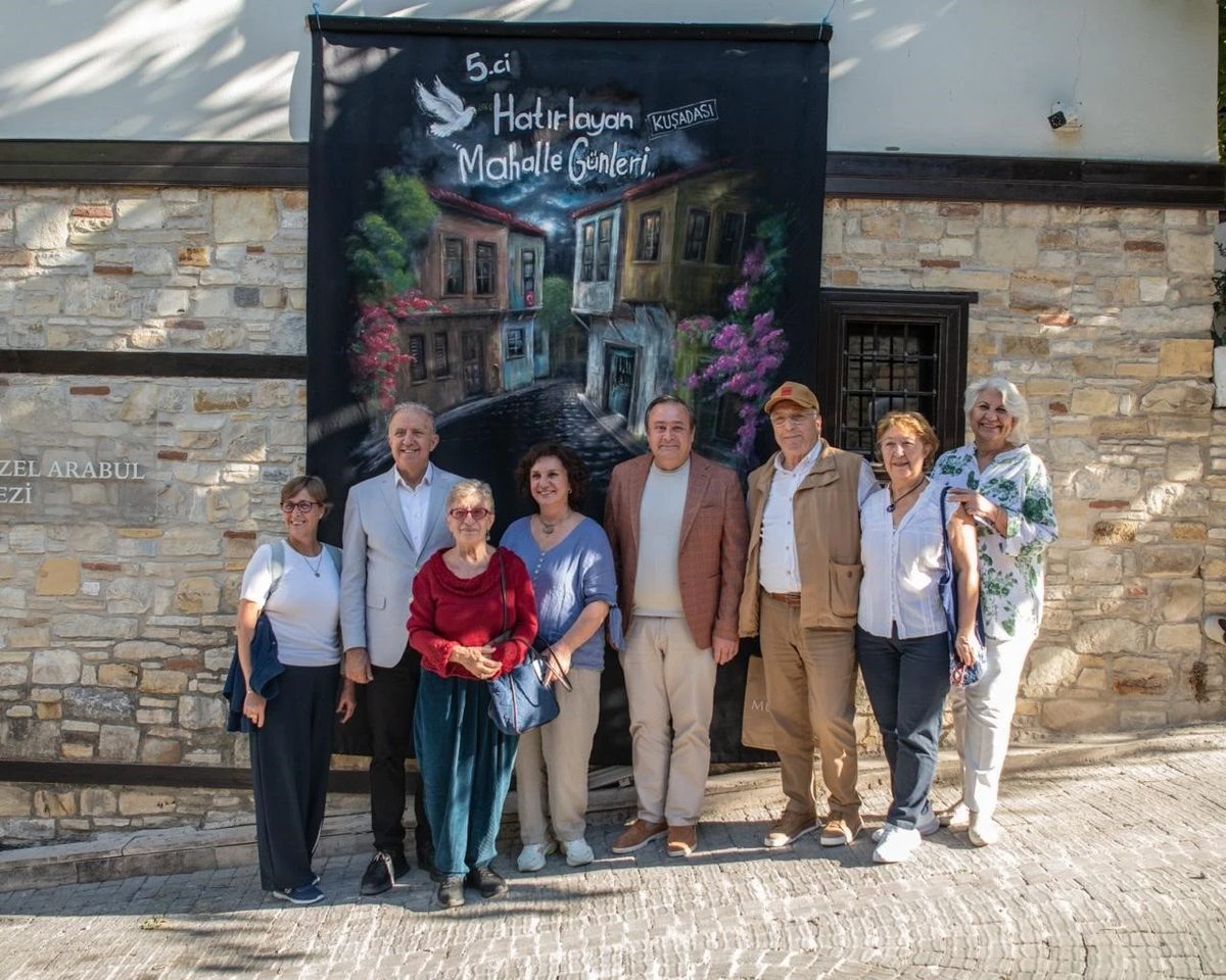 Kuşadası’nda Hatırlayan Mahalle Günleri zeytin temasıyla başladı