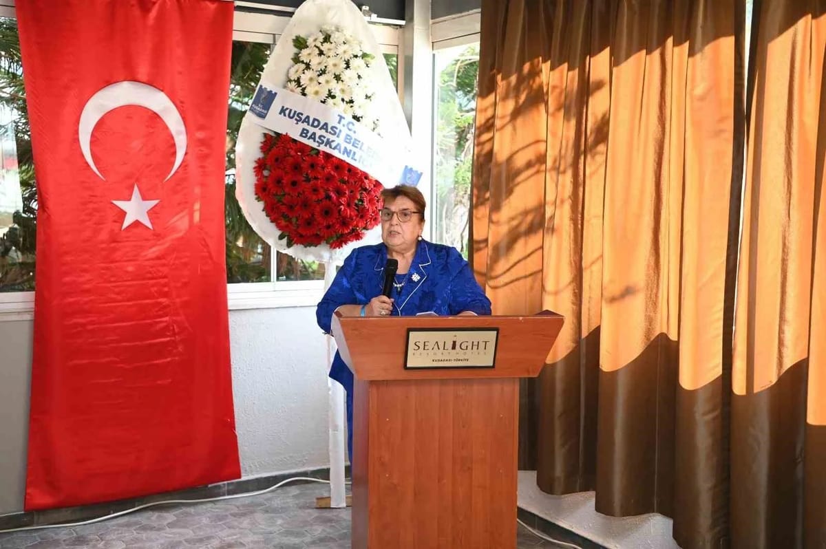 Kuşadası’nda ’Kadınlar zirvesi’ başladı